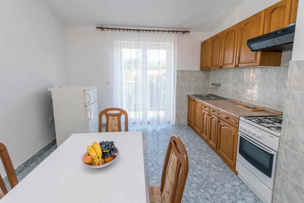 Apartments Matejka Primošten Esterno foto