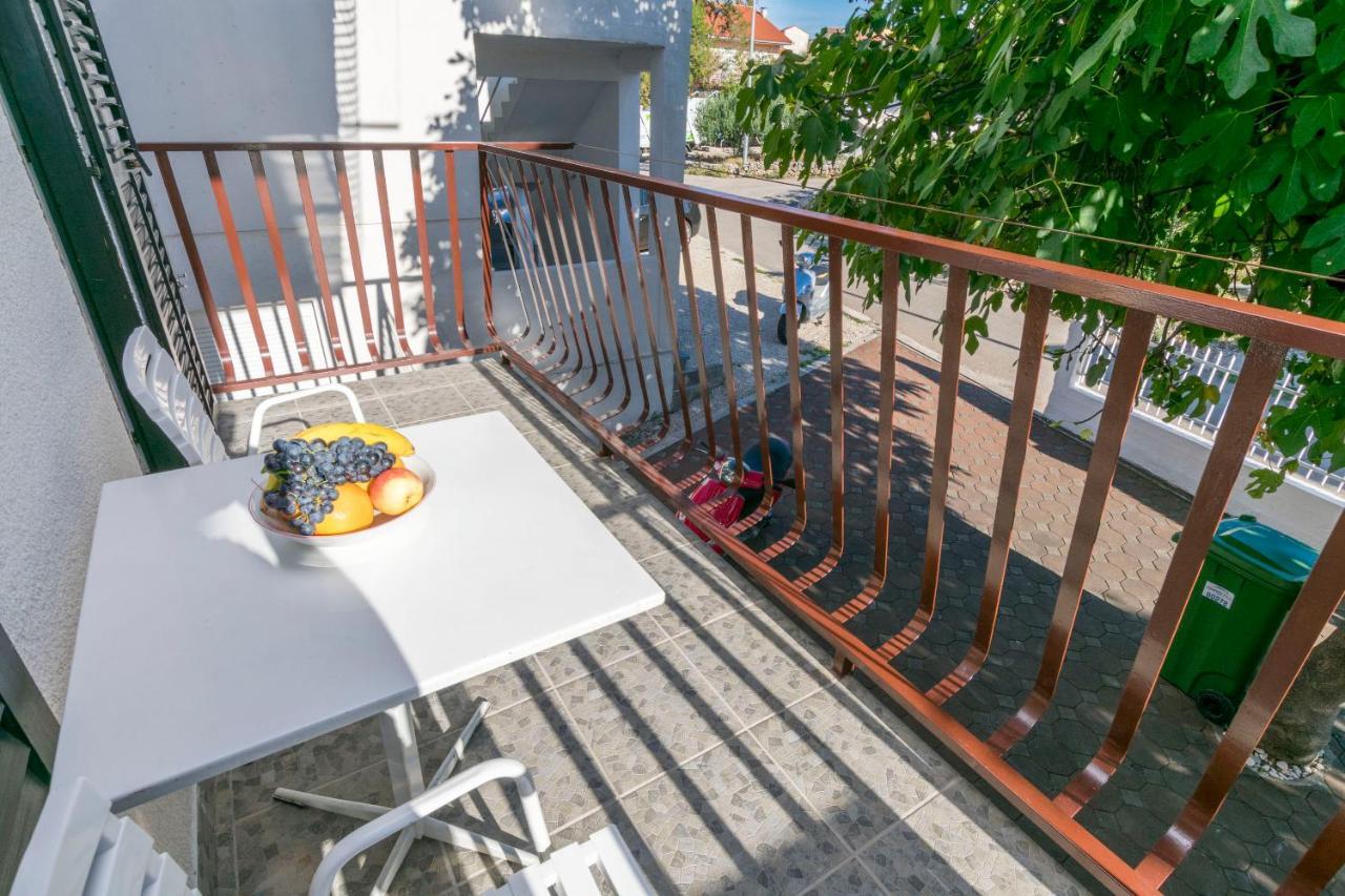 Apartments Matejka Primošten Esterno foto