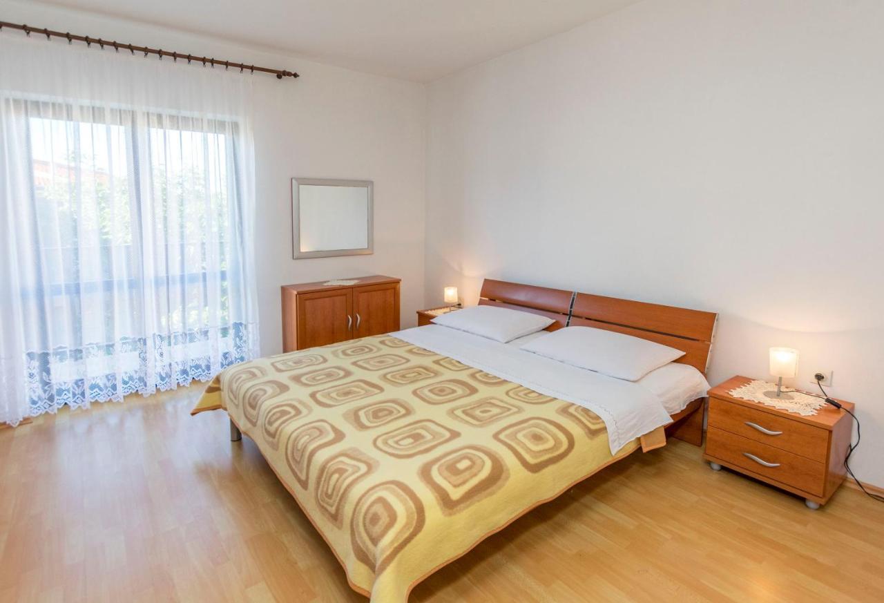 Apartments Matejka Primošten Esterno foto
