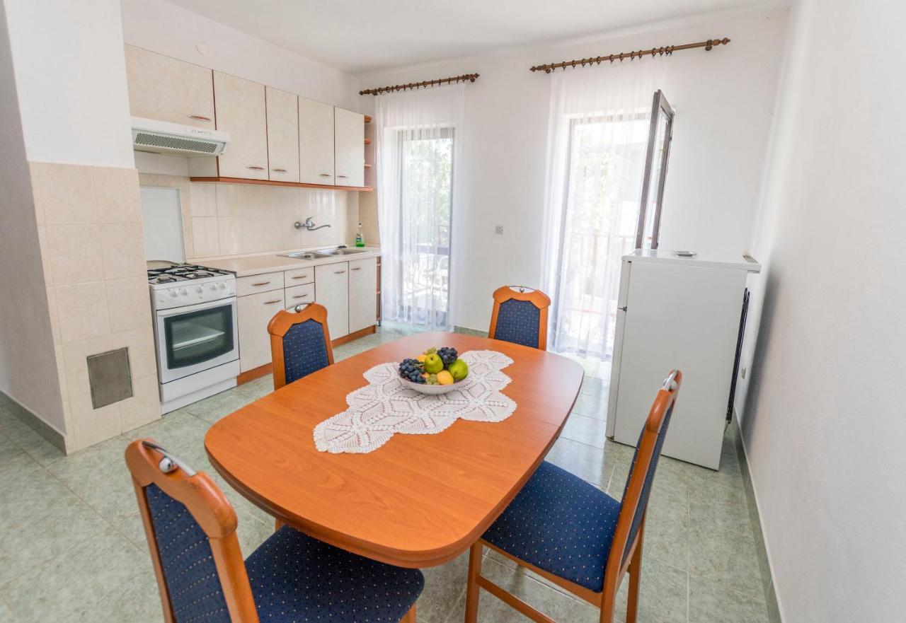 Apartments Matejka Primošten Esterno foto